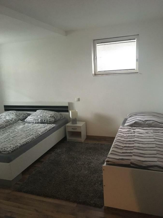 L&L Lodge Guending Bagian luar foto